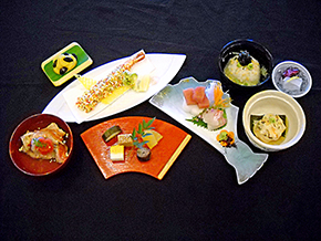 1701和食ランチコース ホテルグランド東雲 1701和食ランチコース ホテルグランド東雲